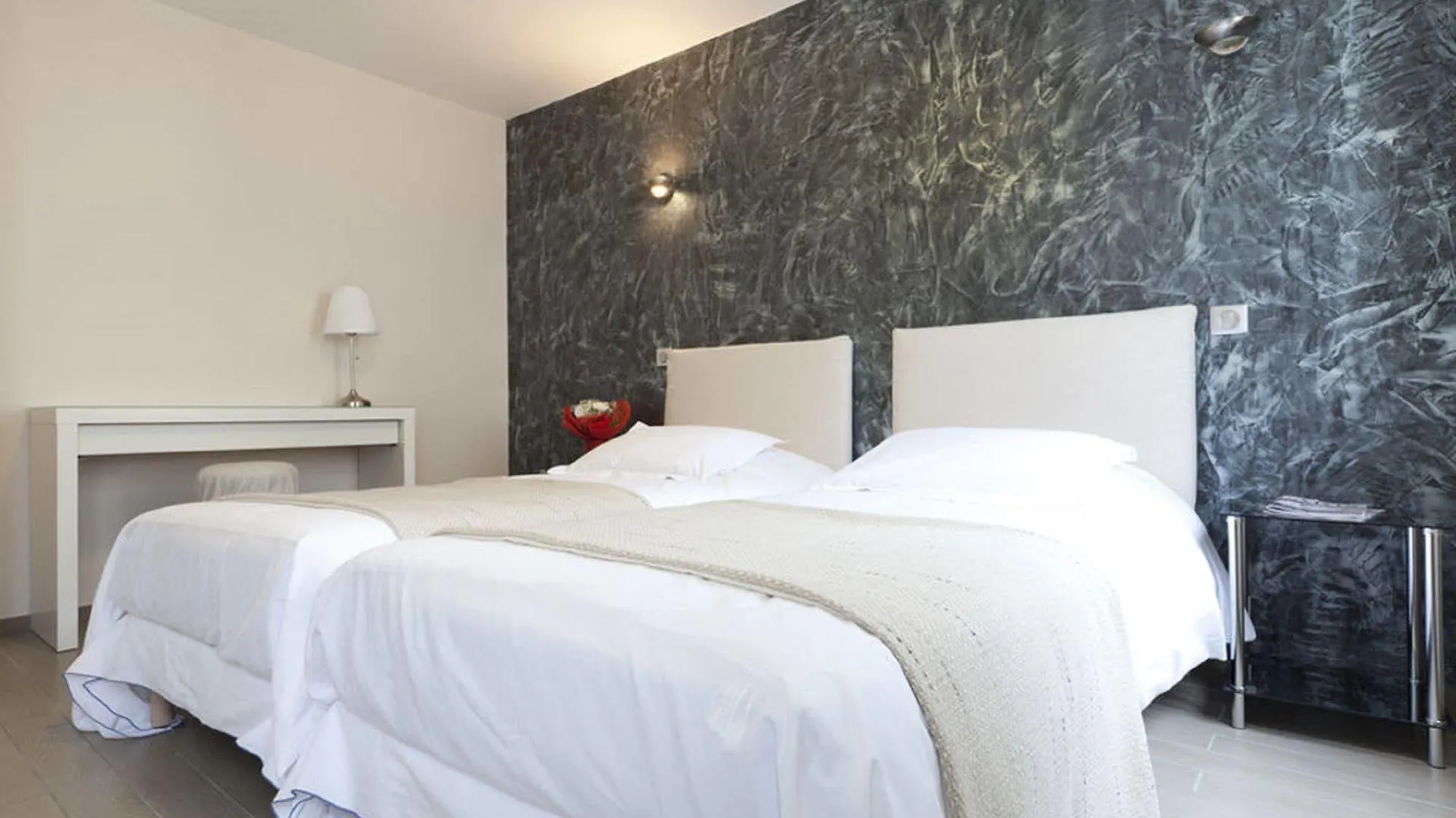 Hotel Sofia Parigi